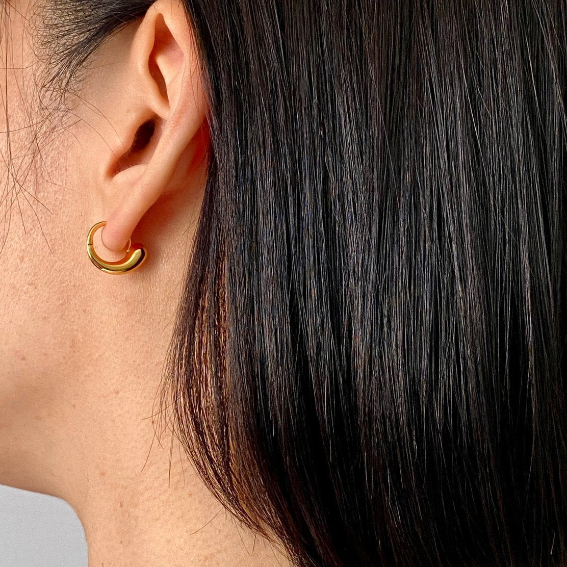 Bosu Earrings in Gold