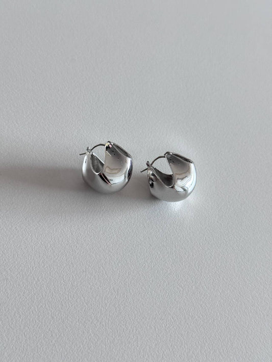 Kart earrings in Silver