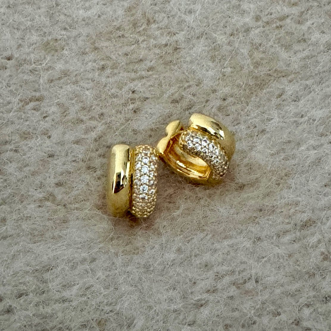 Prinsep earrings in Gold