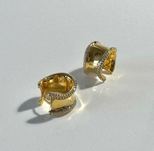 Throm Diamante Earrings in Gold