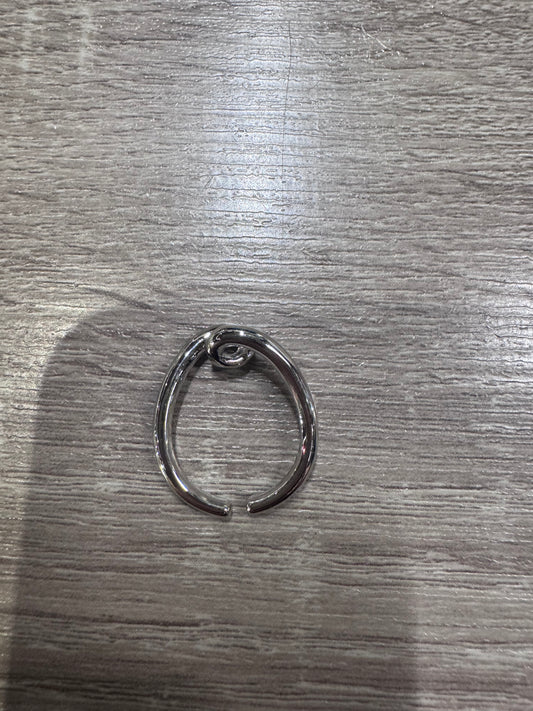 Grata ring in silver