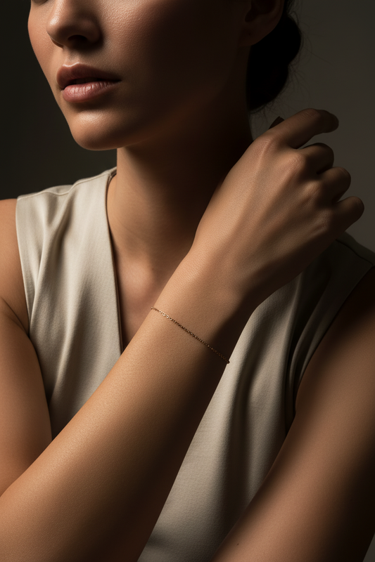 Fine Thick Oval Bracelet In Sliver