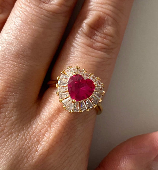 Heart Ruby Glam Ring In Gold