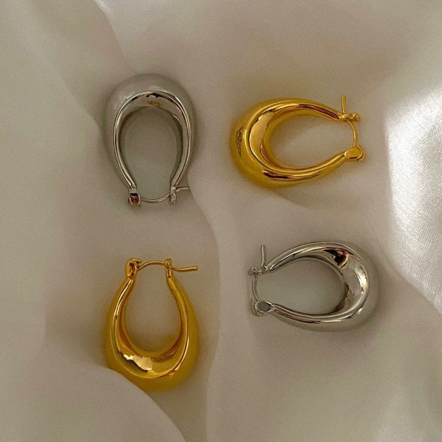 Regina Earrings in Silver