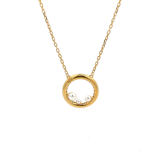 Pearl Trio Necklace in Gold