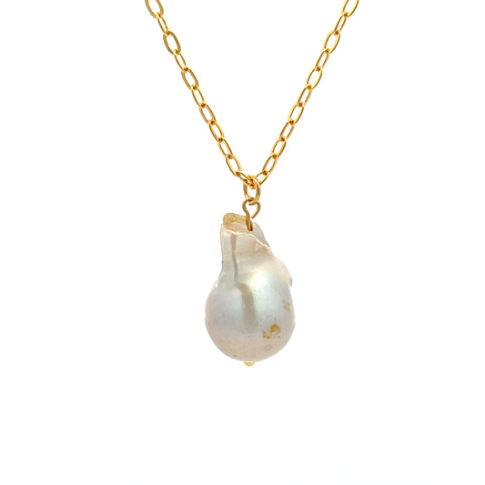 Baroque Pearl Necklace in Gold