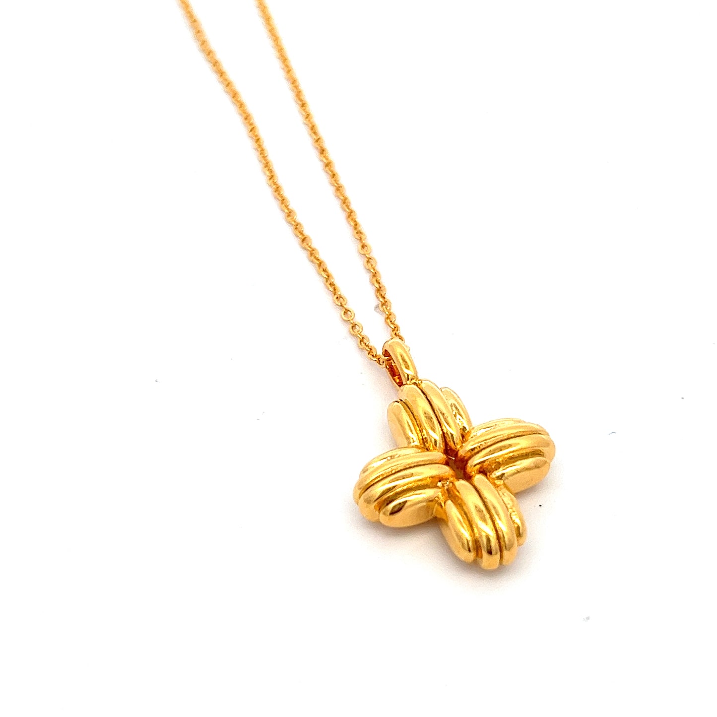 Petal Necklace in Gold