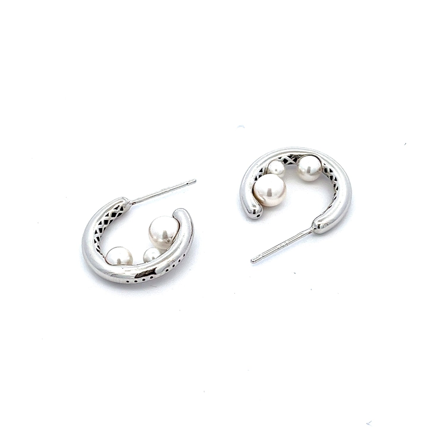 Pearl Trio Earrings in Silver