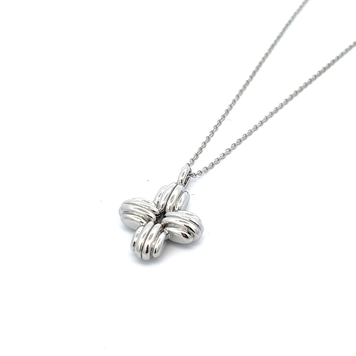 Petal Necklace in Silver