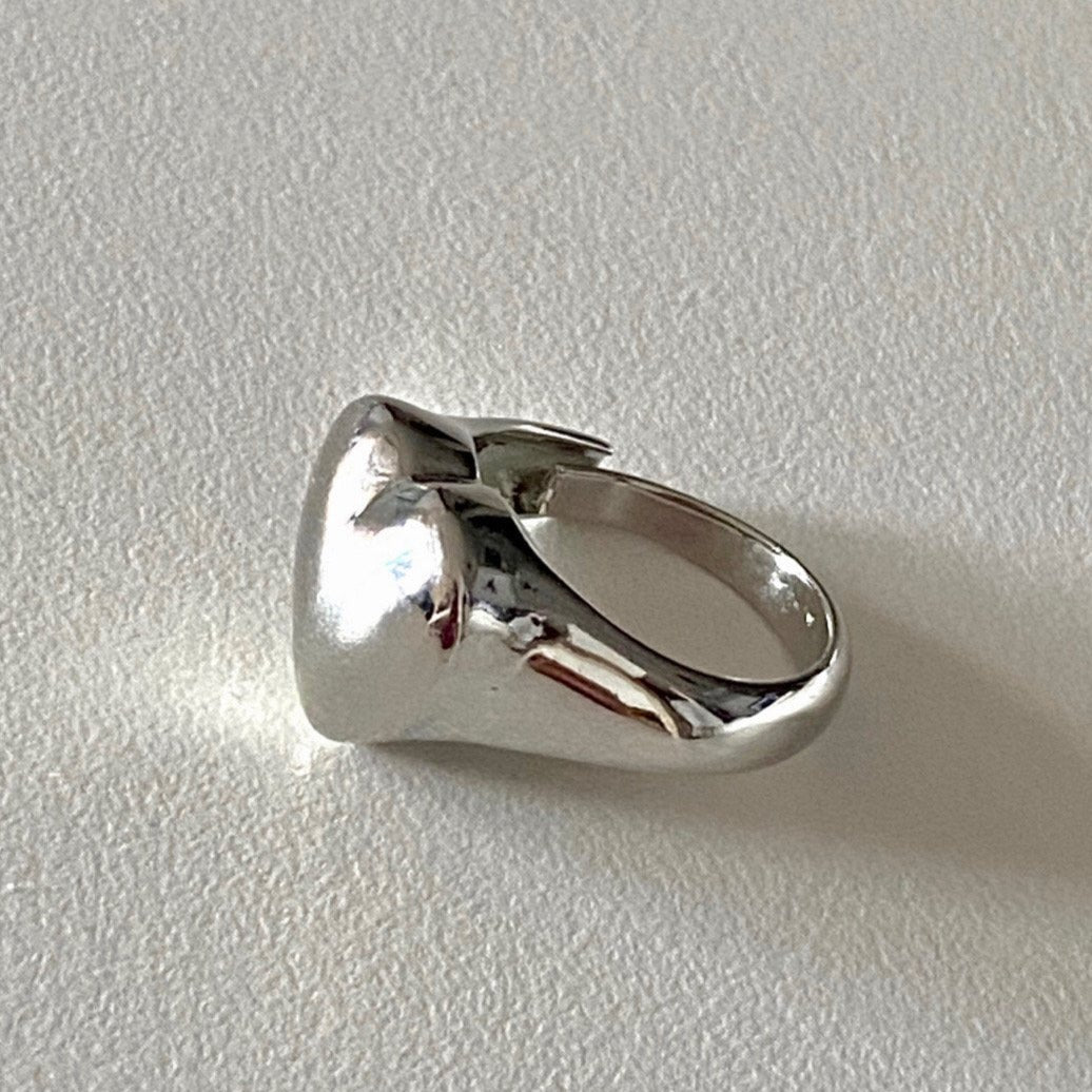 Heart Grande Ring in Silver