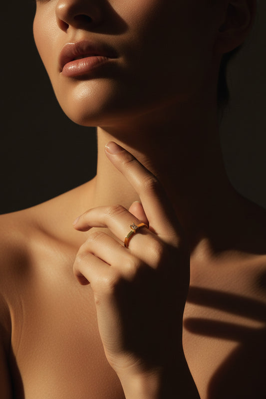 Octo Thin Diamante Ring in Gold
