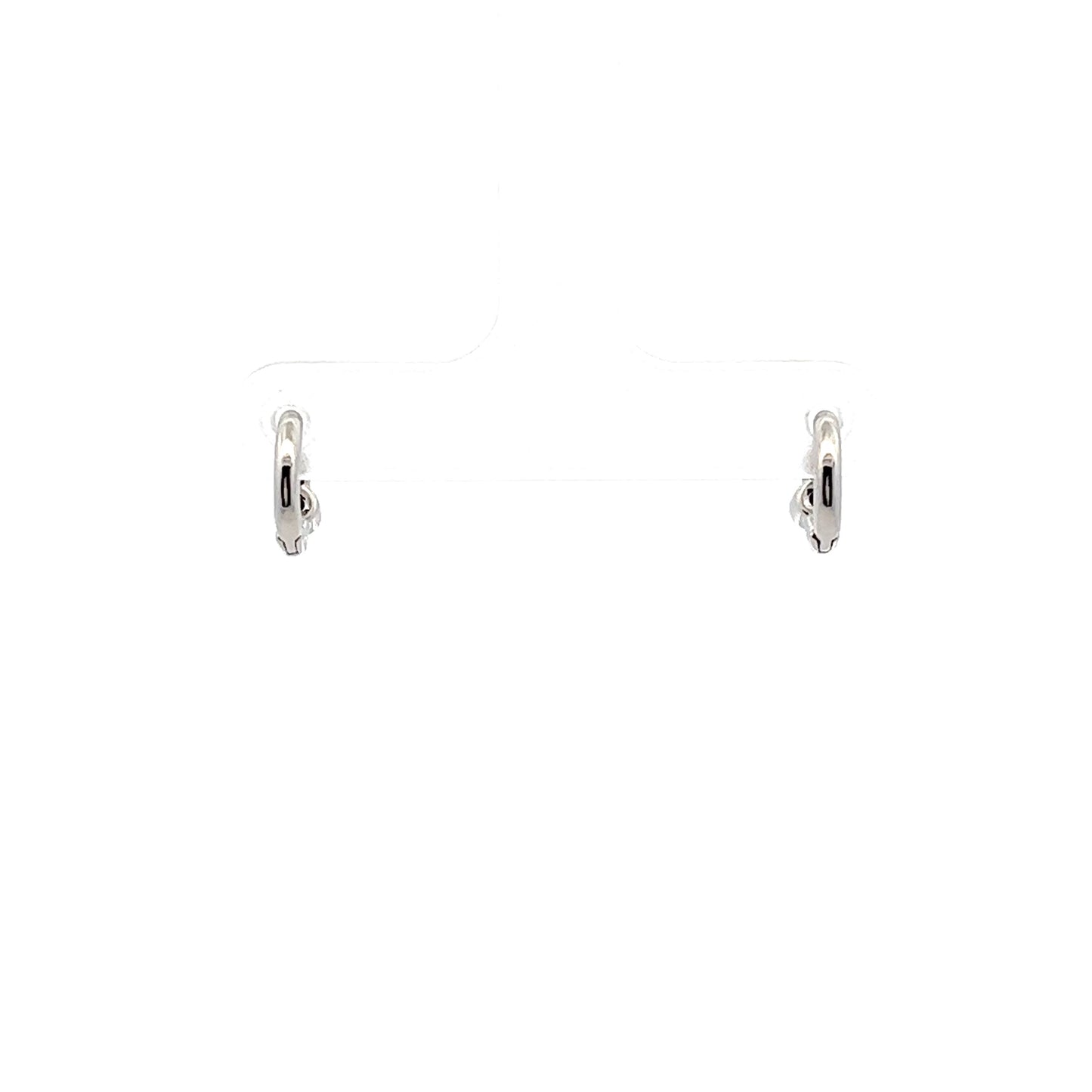 Soli Onyx Huggies Earrings In Sliver