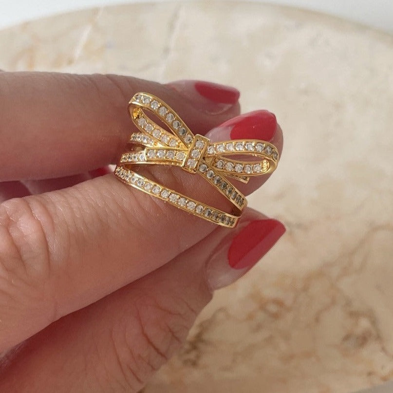 Laurel Diamante Ring in Gold