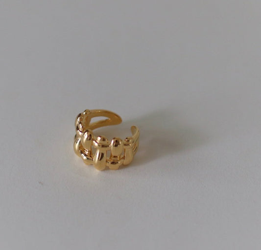 Stefeni Ring in Gold