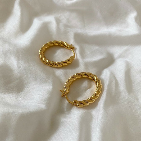 Emily Loop Earrings in Gold