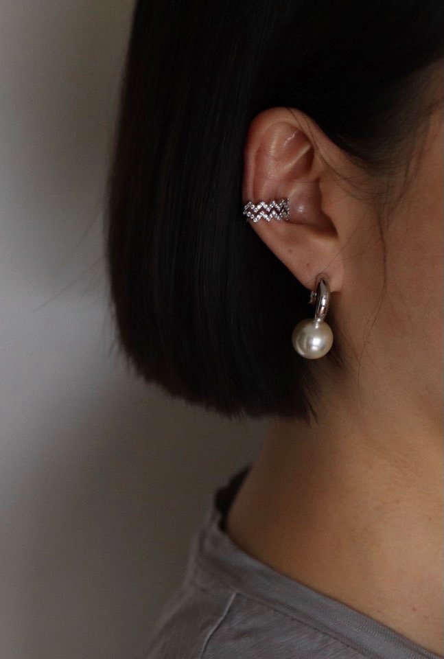 Hudson Pearl Earrings in Silver