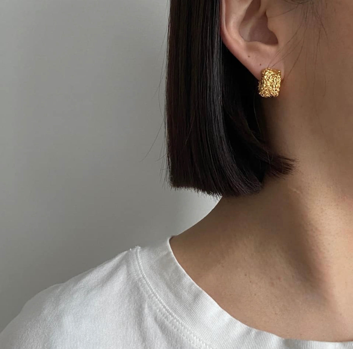Tempo Chic Earrings in Gold