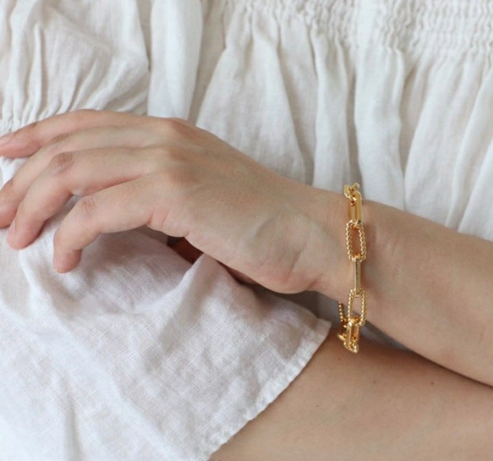 Charlotte Chaine Bracelet in Gold