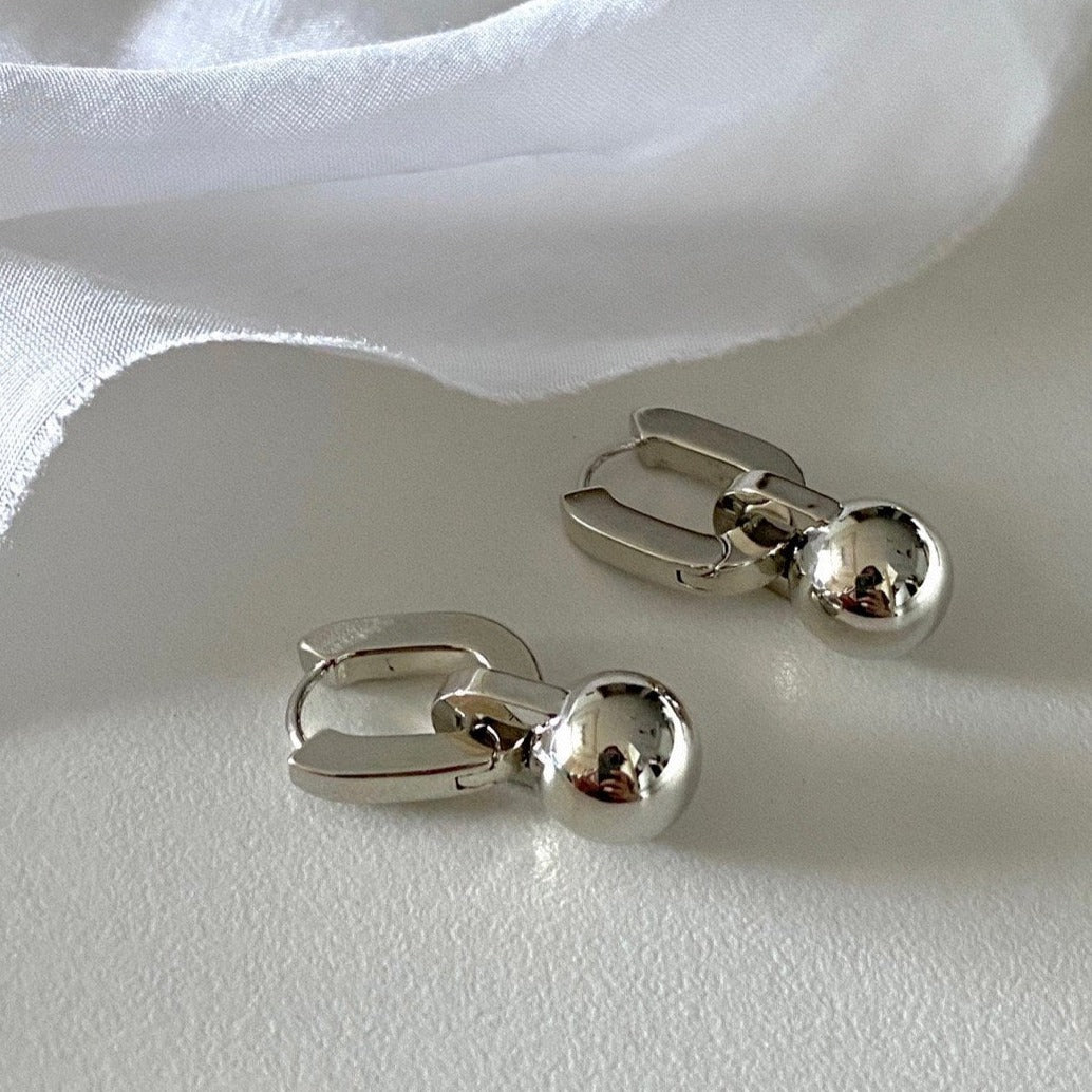 Hudson Dos Earrings in Silver