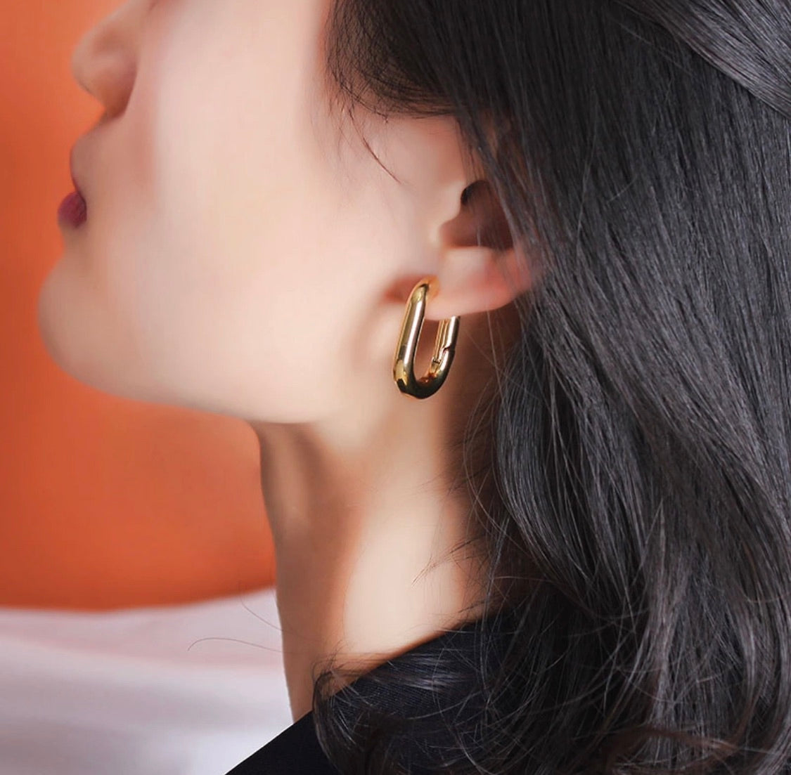 Ola Earrings in Gold