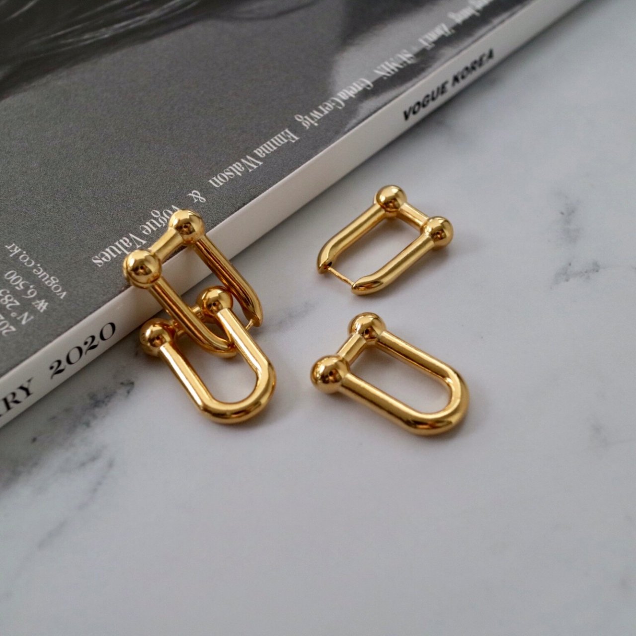 Chaine Grande Earrings in Gold