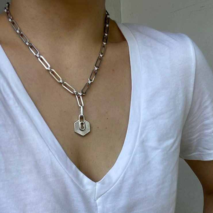 Atlas Necklace in Silver