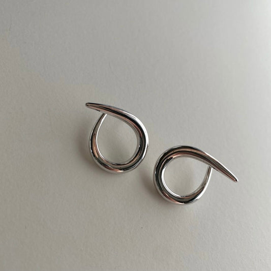 Oz Earrings in Silver