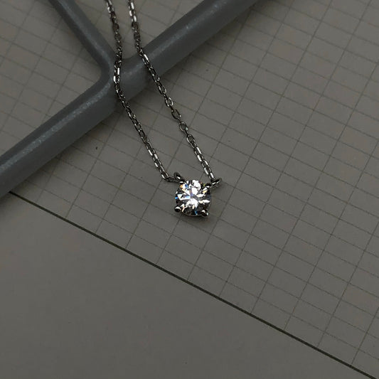 5. Diamante Necklace