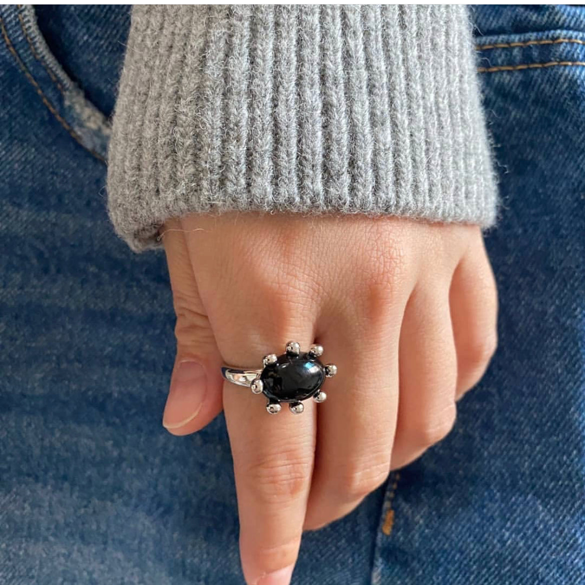 Onyx D Ring in Silver